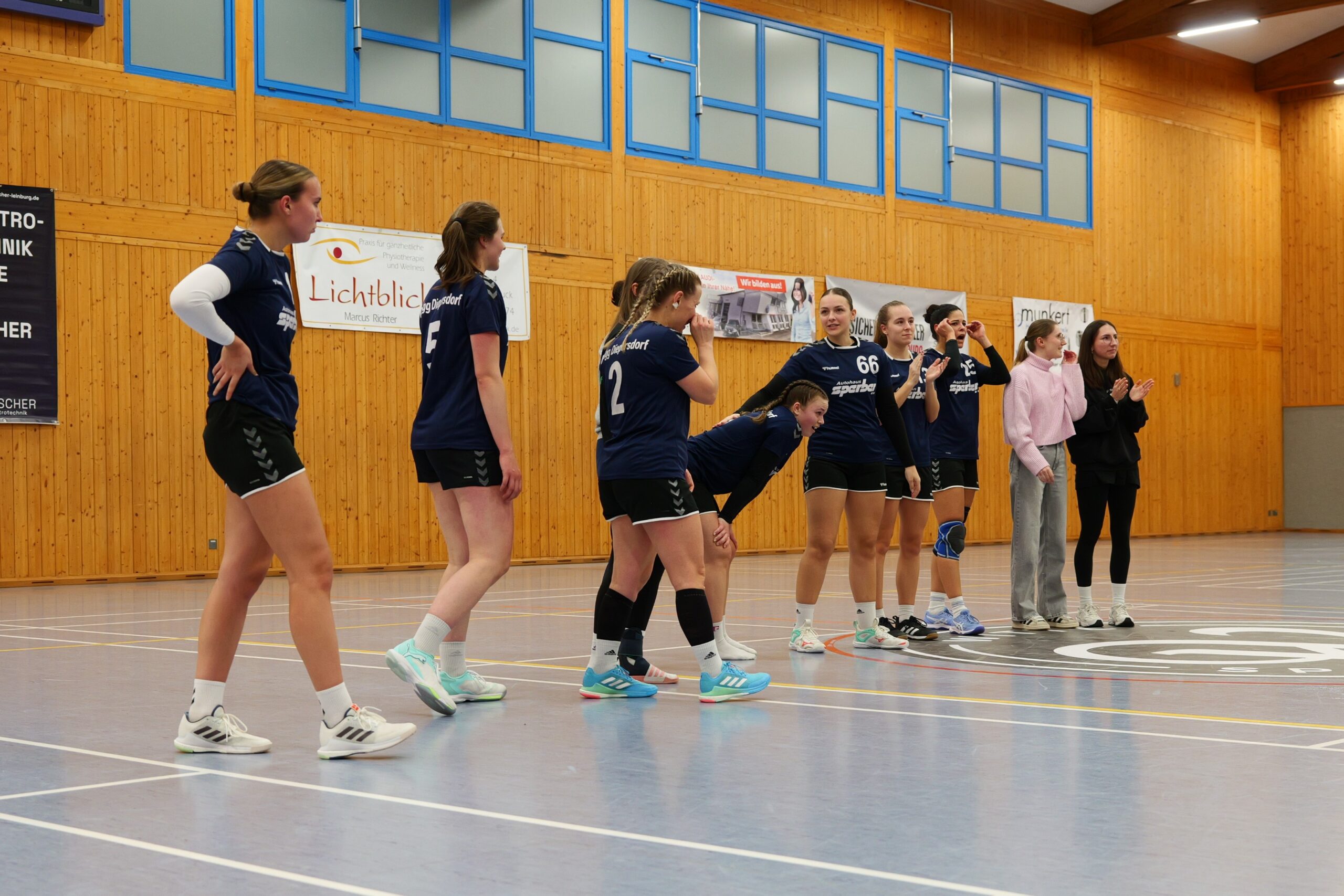 SpVgg Damen lassen Sieg in letzter Sekunde liegen